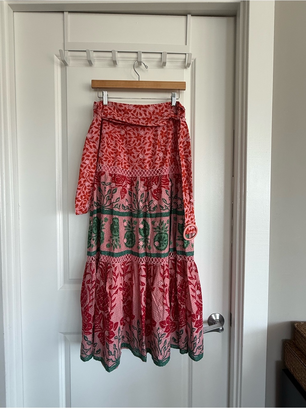 Farm Rio Ainiika Printed Tiered Maxi Skirt with Belt Pink Red Green M NWOT - Picture 8 of 16